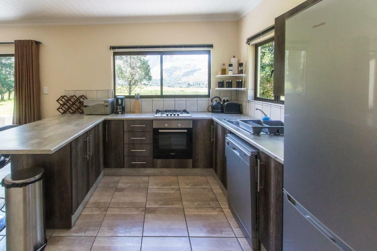 Kamberg Valley Hideaway Rev Estates Buitenkant foto